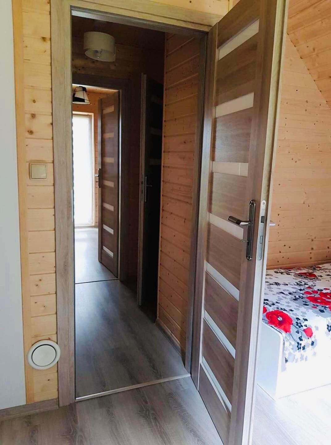 Domki Pod Polana Lesko Exteriör bild