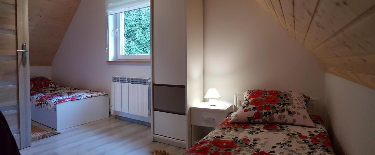 Domki Pod Polana Lesko Exteriör bild